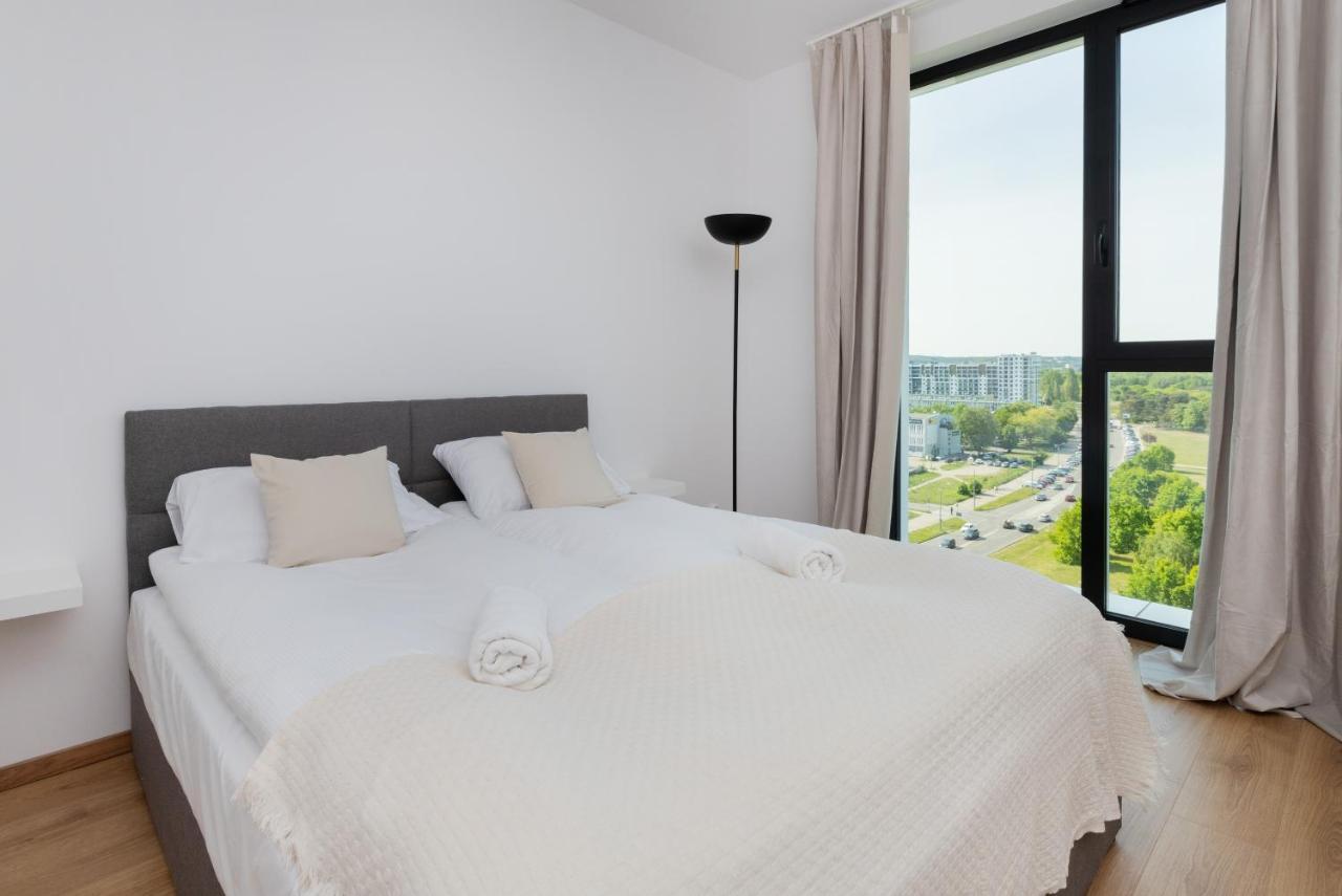 Tarasy Baltyku Apartments & Parking & Balcony By Noclegi Renters กดัญสก์ ภายนอก รูปภาพ